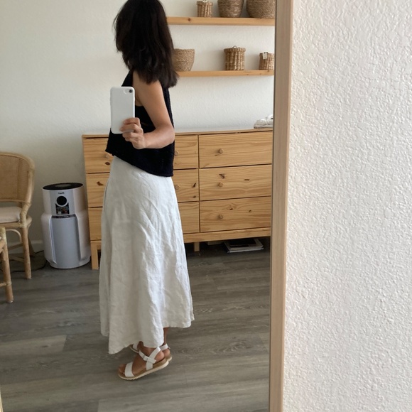 Handmade linen studio skirt - Picture 3 of 6